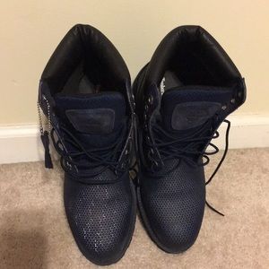 Blue Timberlands